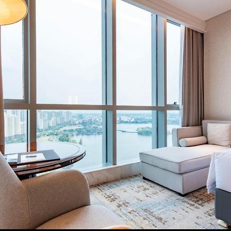 ホテル Wyndham Grand Suzhou Fenhu Xinta エクステリア 写真