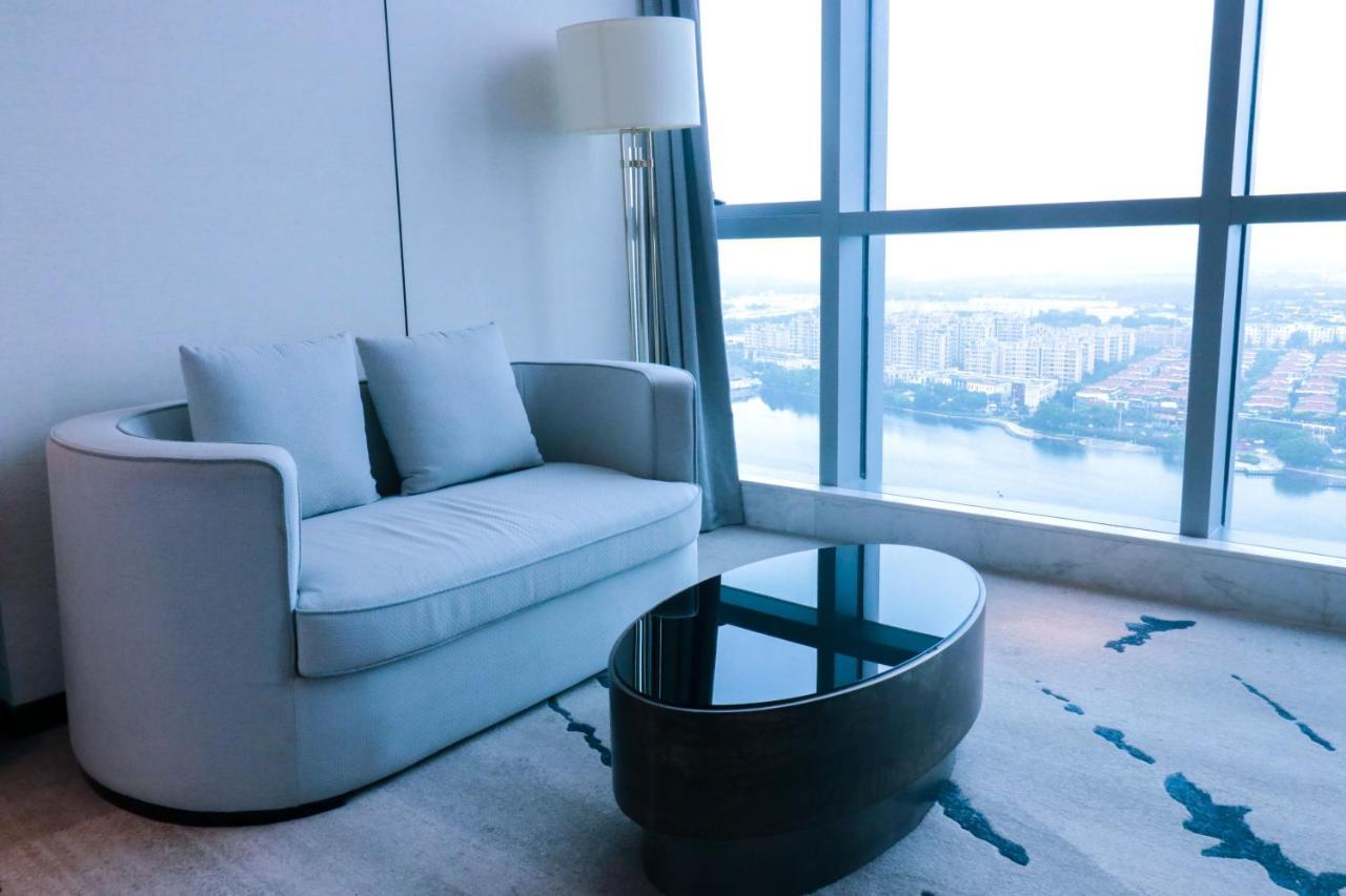 ホテル Wyndham Grand Suzhou Fenhu Xinta エクステリア 写真