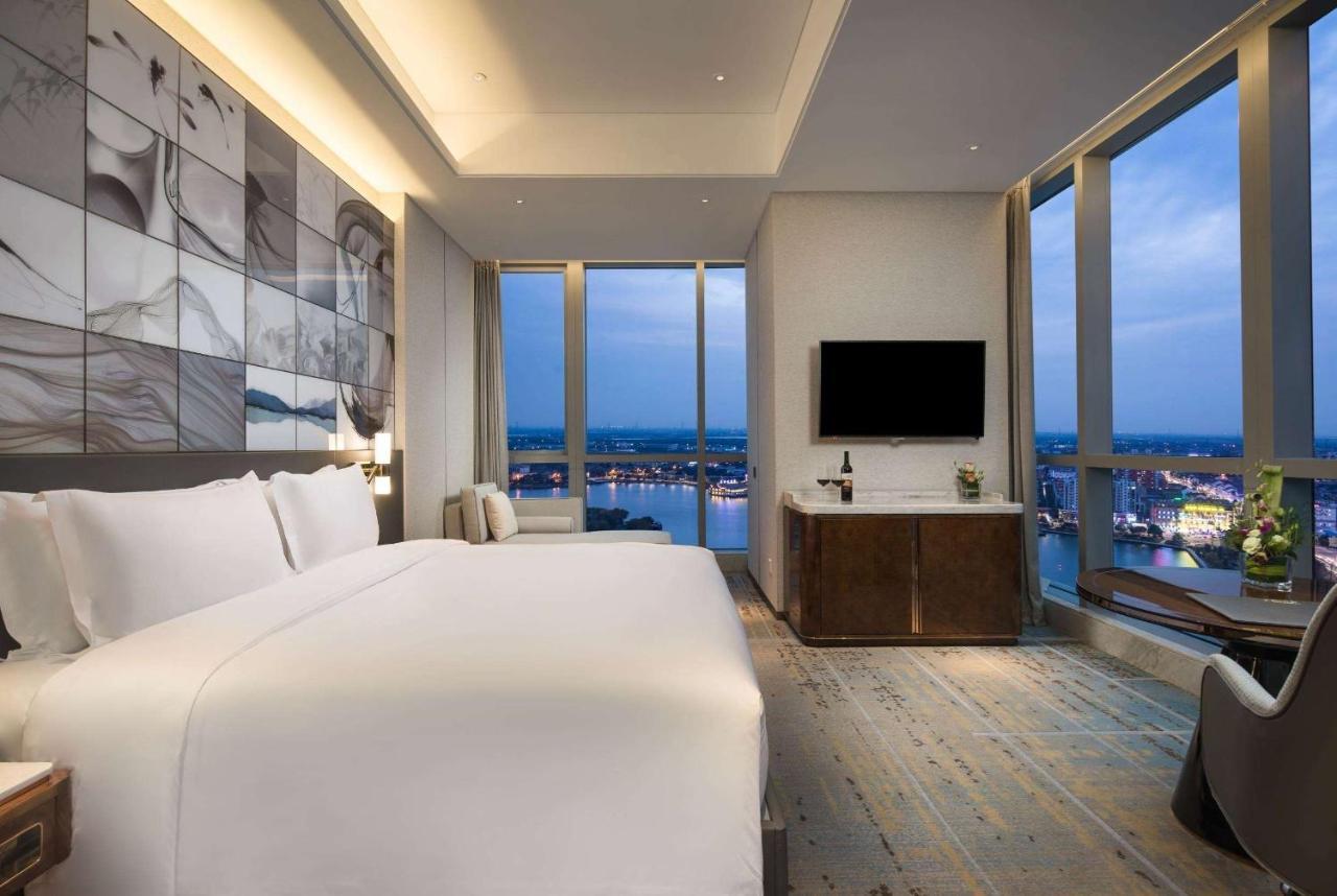 ホテル Wyndham Grand Suzhou Fenhu Xinta エクステリア 写真